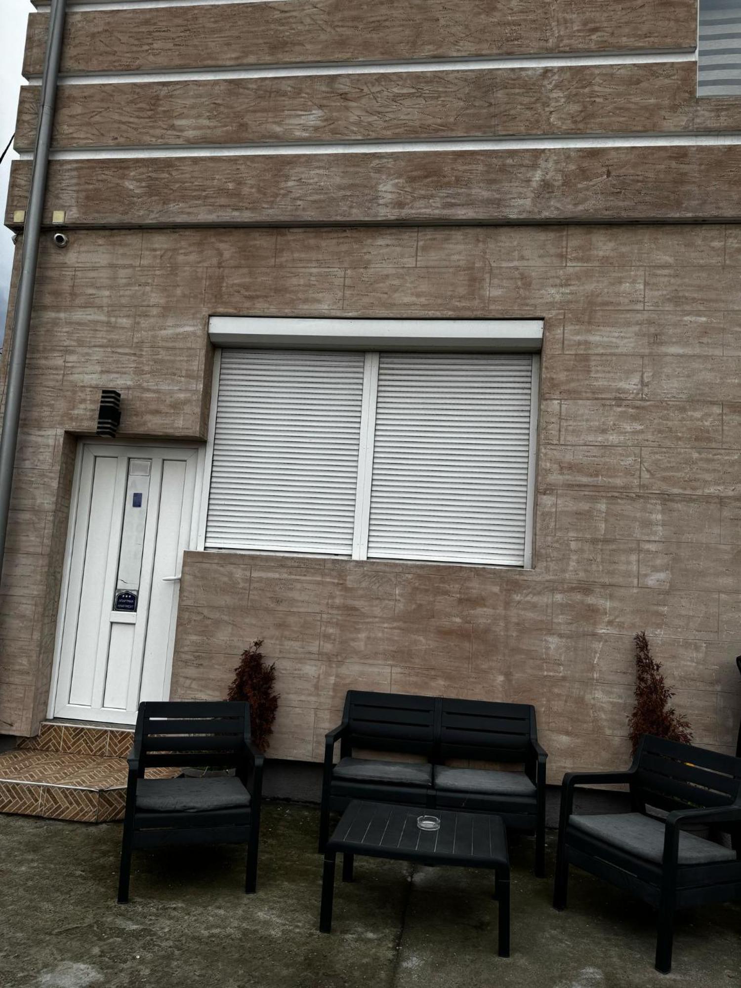 Apartments Vila Brzi & Beka Šabac エクステリア 写真