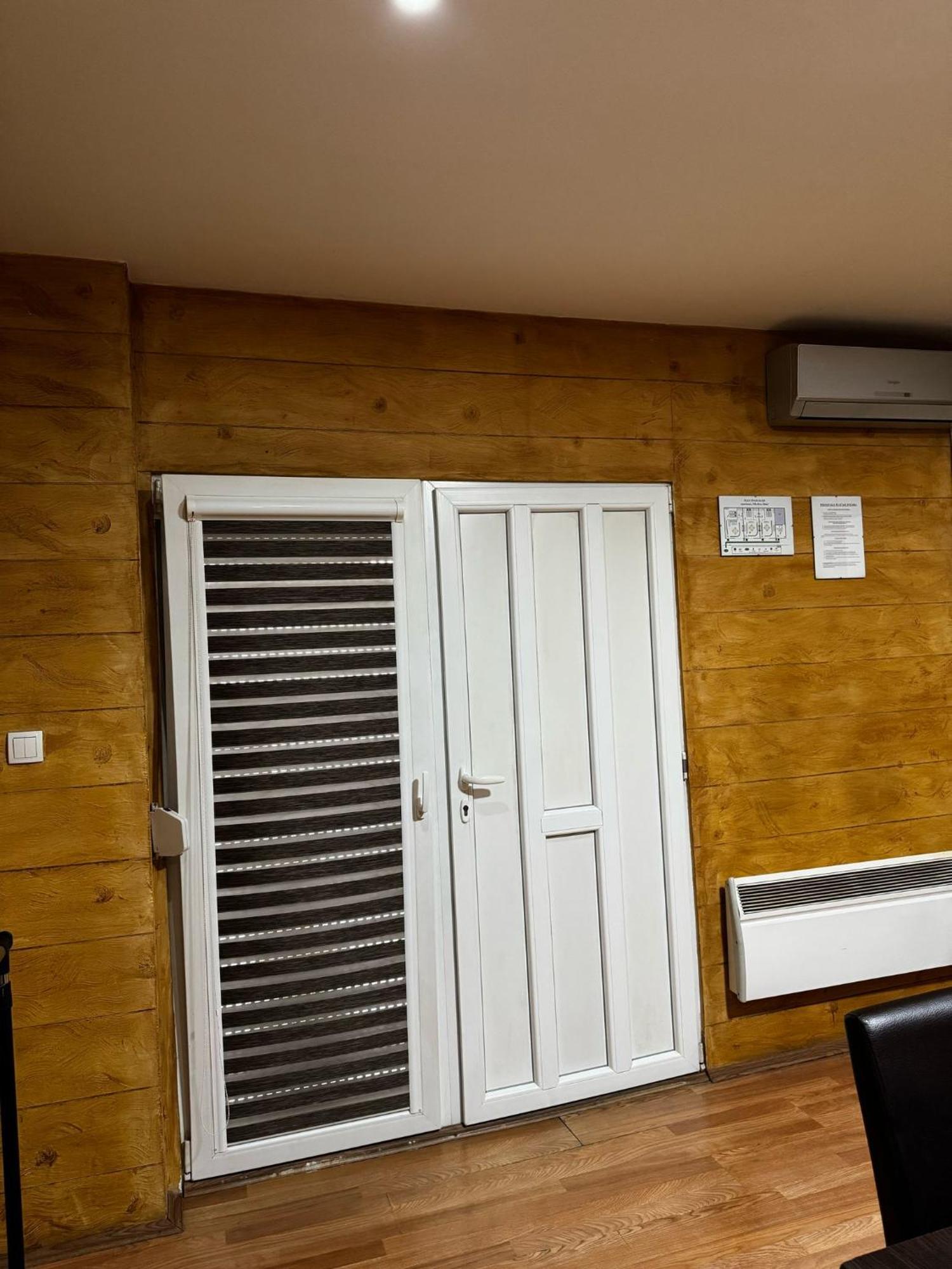 Apartments Vila Brzi & Beka Šabac エクステリア 写真